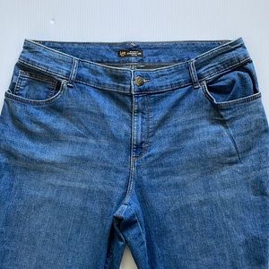 Lee relaxed fit, straight leg jeans.  Women’s size 18W petite
